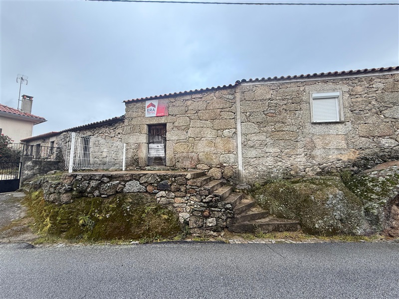 Andar Moradia / Sabugal