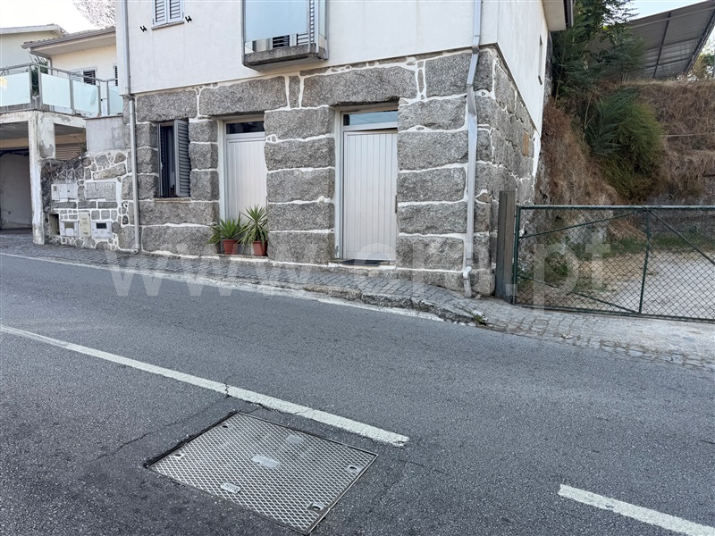 Andar Moradia T1 / Guimarães, Ponte