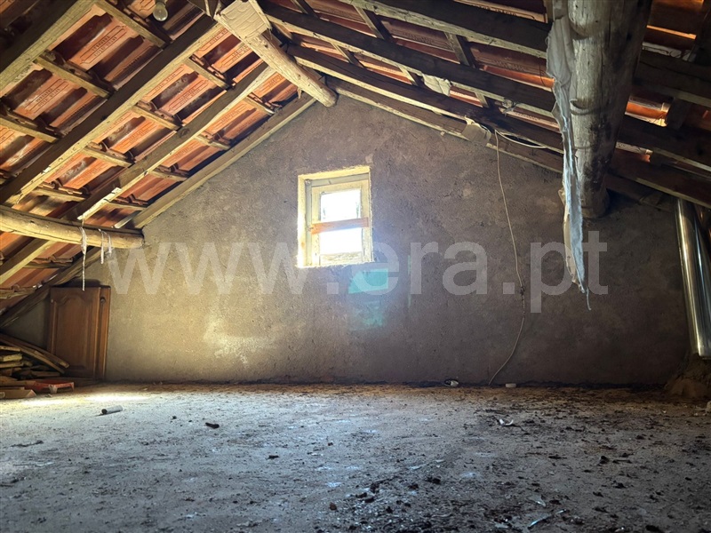 Moradia T2 Abrantes, Sentieiras - 1502099 - 8