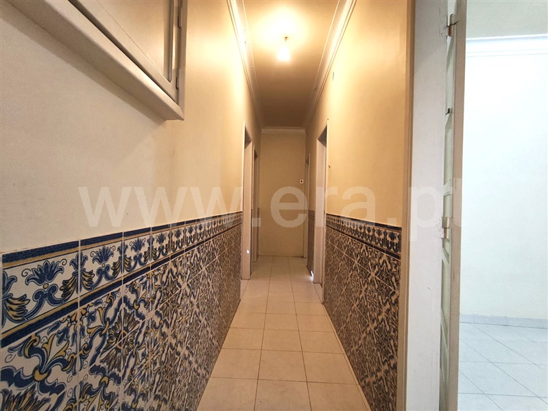Apartamento T2 à venda em Santa Clara, Lisboa — foto 2