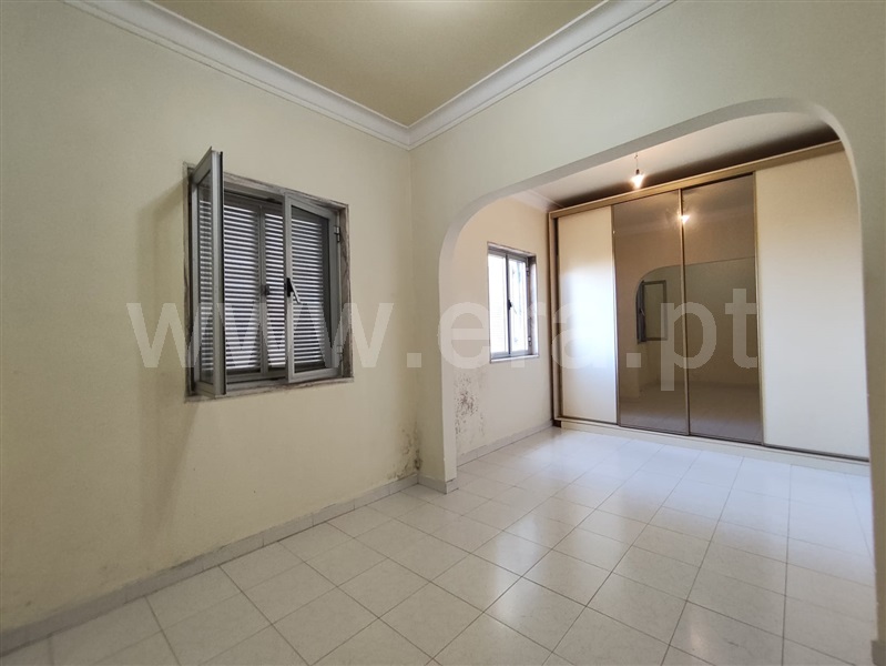 Apartamento T2 à venda em Santa Clara, Lisboa — foto 4