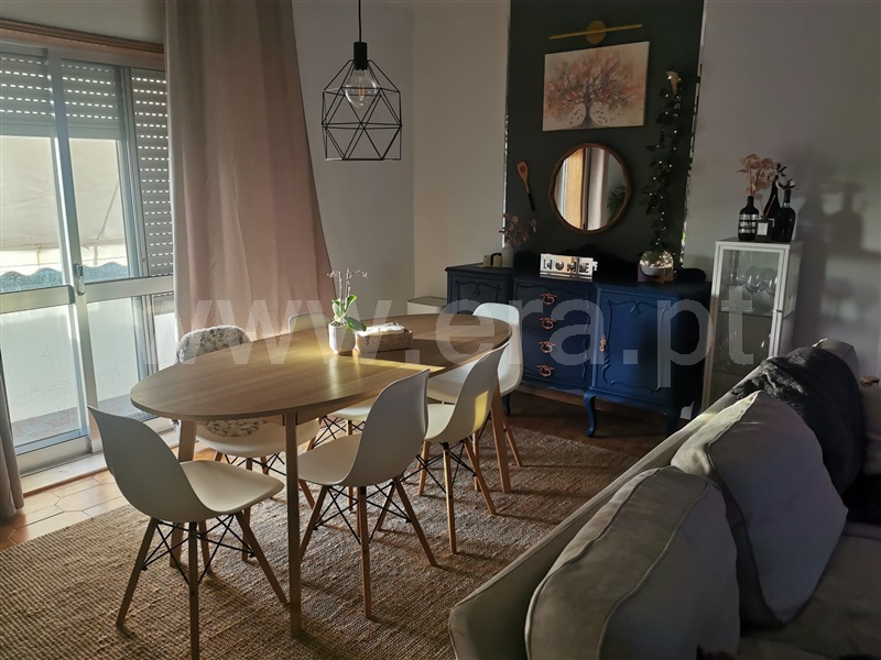 Andar Moradia T2 / Maia, Folgosa