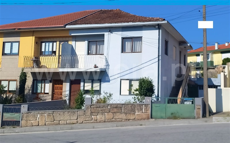 Andar Moradia T2 / Maia, Gueifães, Maia