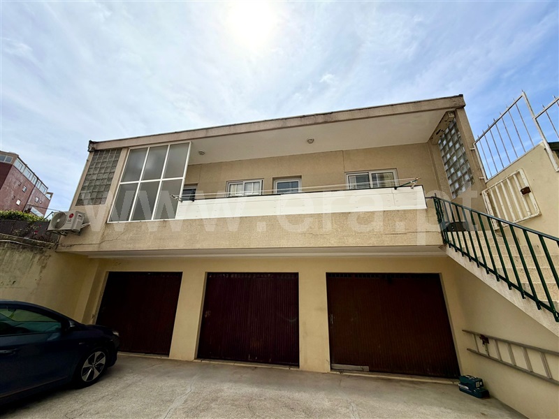 Apartamento T2 / Oliveira de Azeméis, Oliveira de Azeméis, Santiago de Riba-Ul, Ul, Macinhata da Seixa e Madail