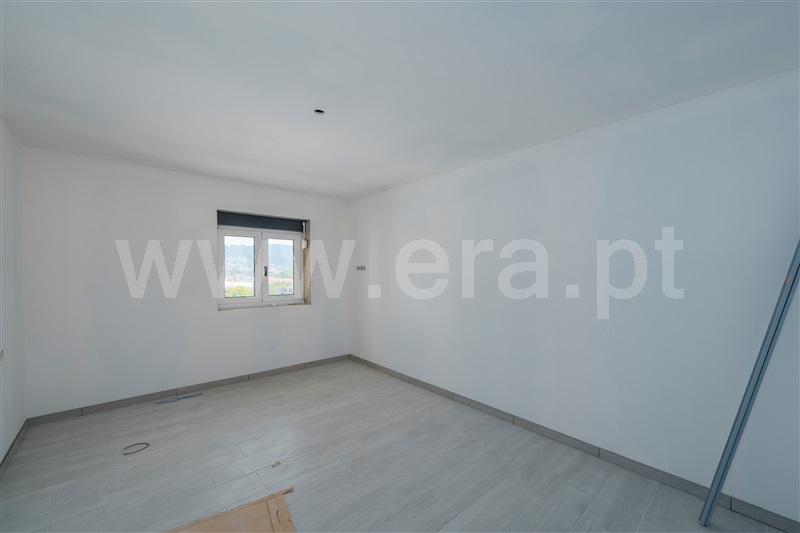 Andar Moradia T2 Paredes, Lordelo - 1487267 - 9
