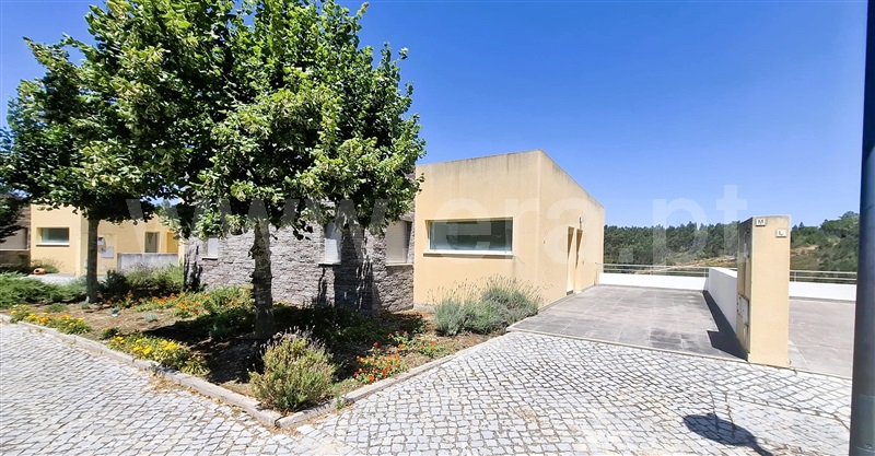 Andar Moradia T2 / Tomar, Serra e Junceira