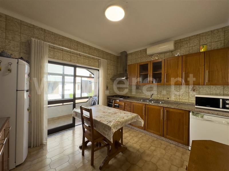 Andar Moradia T3 Amares, Ferreiros, Prozelo e Besteiros - 1437477 - 9