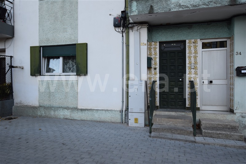 Andar Moradia T3 / Bragança, Sé, Santa Maria e Meixedo