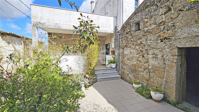 Andar Moradia T3 com Anexo Celorico da Beira, Rapa - 1385080 - 4