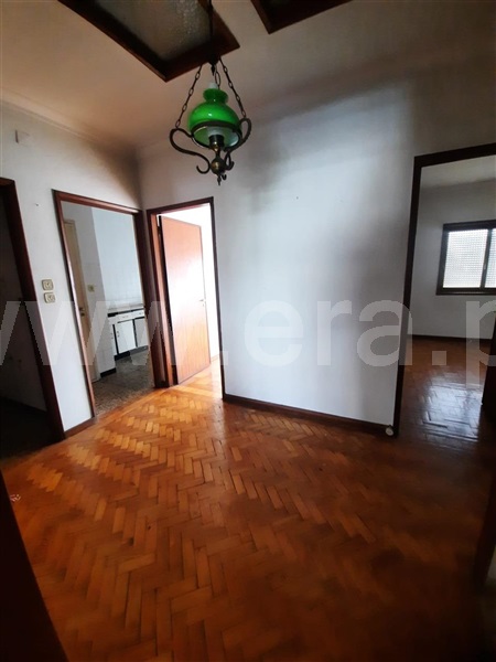 Andar Moradia T3 / Gondomar, Rio Tinto - Campainha