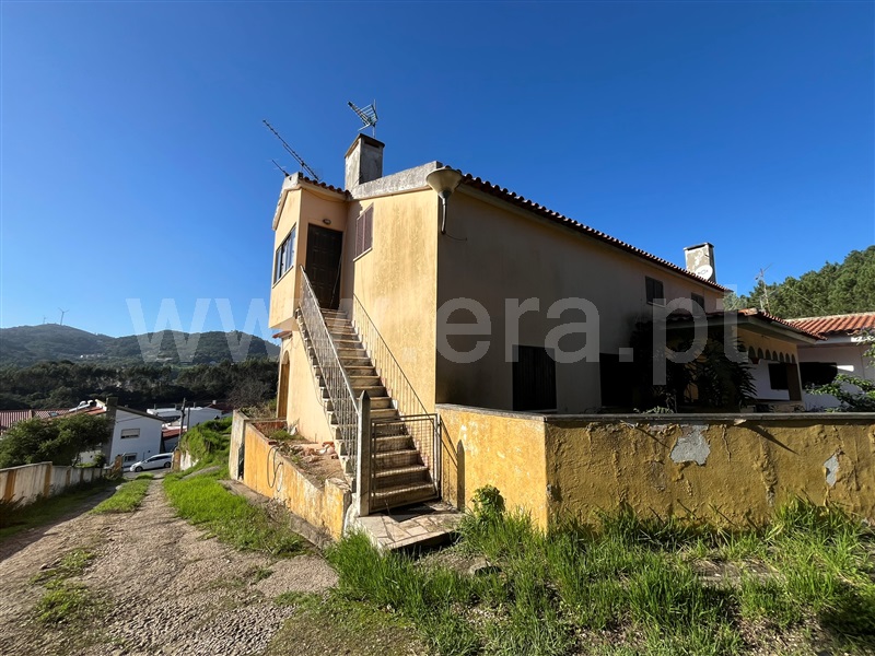Andar Moradia T3 / Loures, Lousa, Loures
