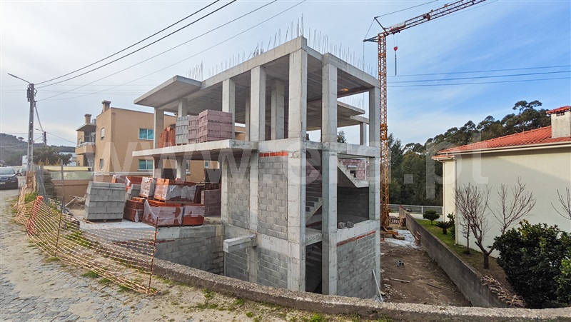 Andar Moradia T3 / Santo Tirso, Roriz - Όψη 4