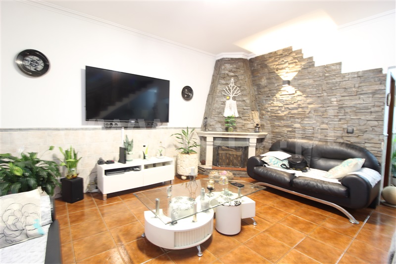 Apartamento T3 à venda em Quinta do Conde, €360.000