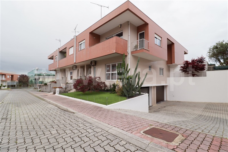 Andar Moradia T3 / Vila Nova de Famalicão, Landim
