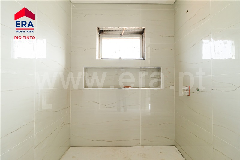 Apartamento T4 à venda em Baguim do Monte (Rio Tinto), Gondomar — foto 8