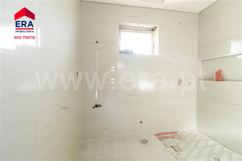 Apartamento T4 à venda em Baguim do Monte (Rio Tinto), Gondomar — foto 11
