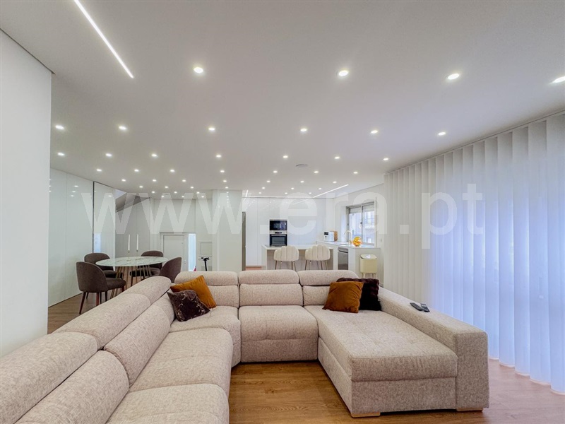 Andar Moradia T4 / Gondomar, Rio Tinto - View 5