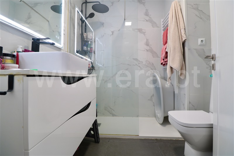 Apartamento T4 à venda em São Mamede de Infesta e Senhora da Hora, Matosinhos — foto 4