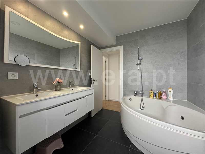 Apartamento T4 à venda em Areosa, Viana do Castelo — foto 16
