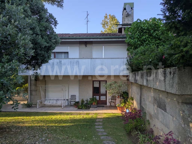 Andar Moradia T5 / Santa Maria da Feira, Paços de Brandão
