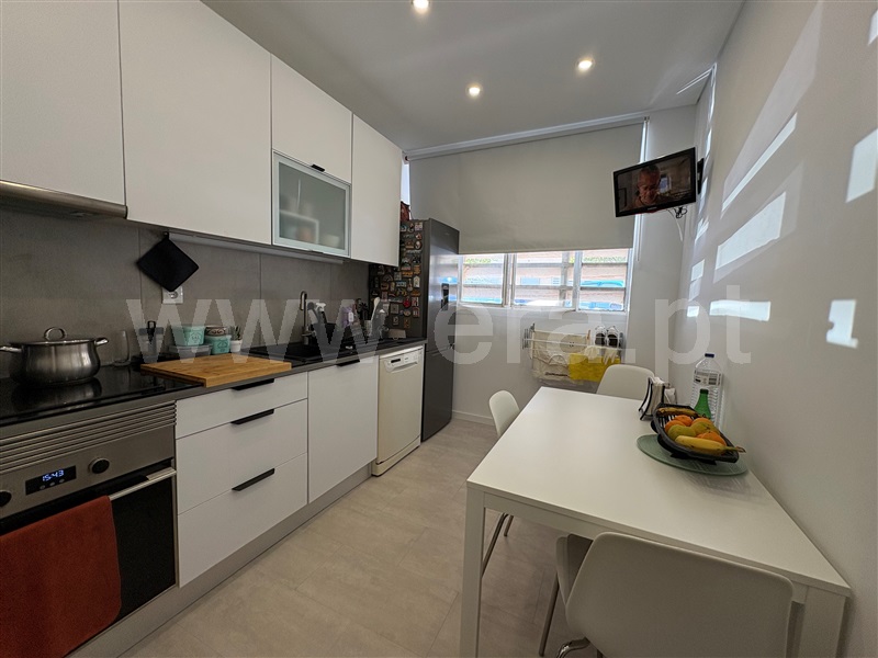 Apartamento Estúdio / Amadora, Falagueira-Venda Nova