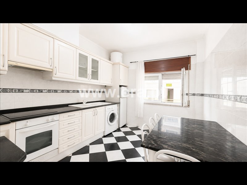 Apartamento T1 à venda em Costa da Caparica, Almada — foto 2