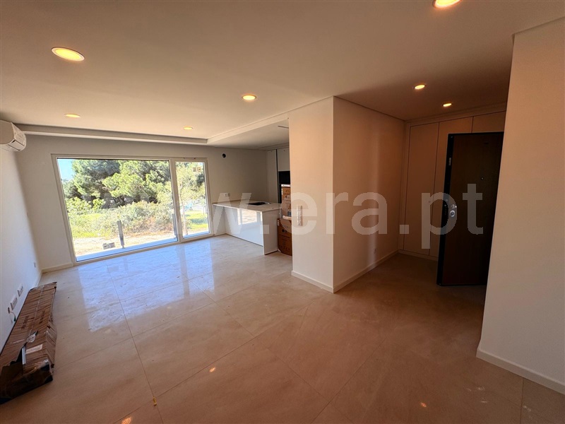 Apartamento T1 / Almada, Quinta de Santa Teresa