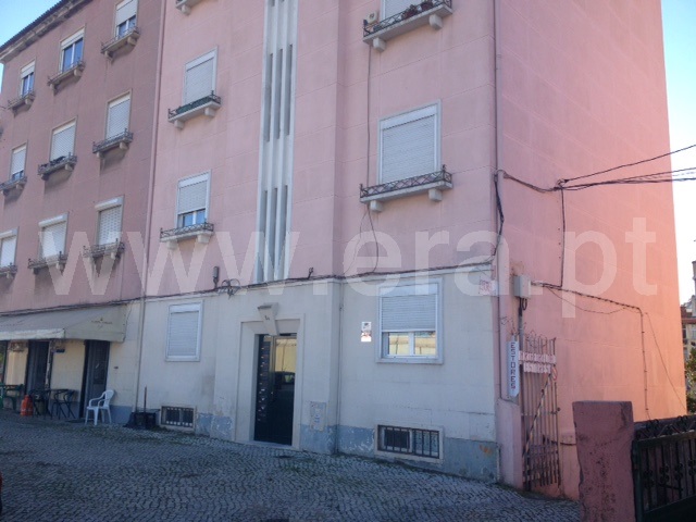 Apartamento T1 / Amadora, Águas Livres
