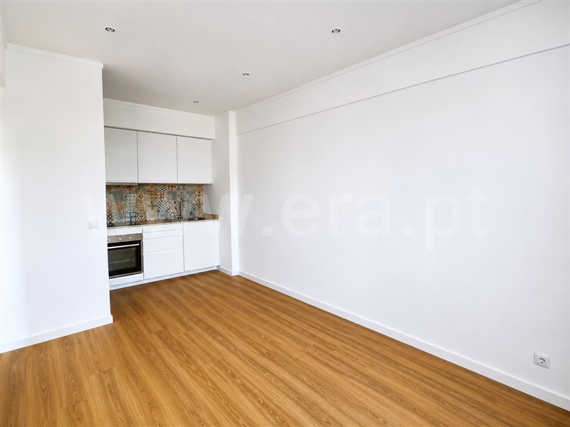 Apartamento T1 à venda em Reboleira, Amadora — foto 3