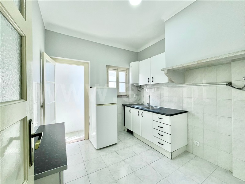 Apartamento T1 Barreiro, Alto do Seixalinho / Junta de Freguesia - 1503009 - 2