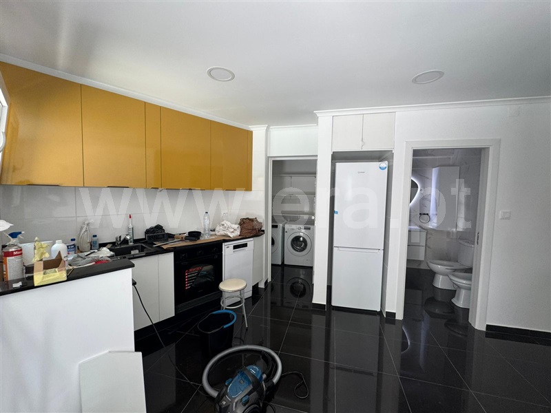 Apartamento T1 / Barreiro, Santo André / Pólis