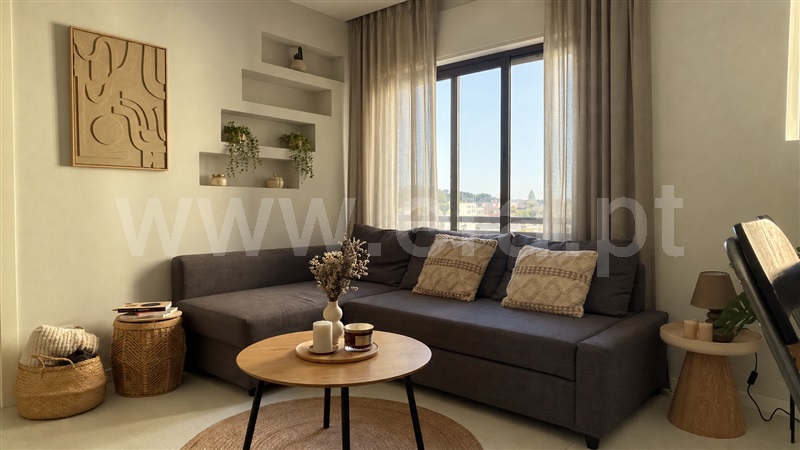 Apartamento T1 em Carcavelos e Parede, €290.000
