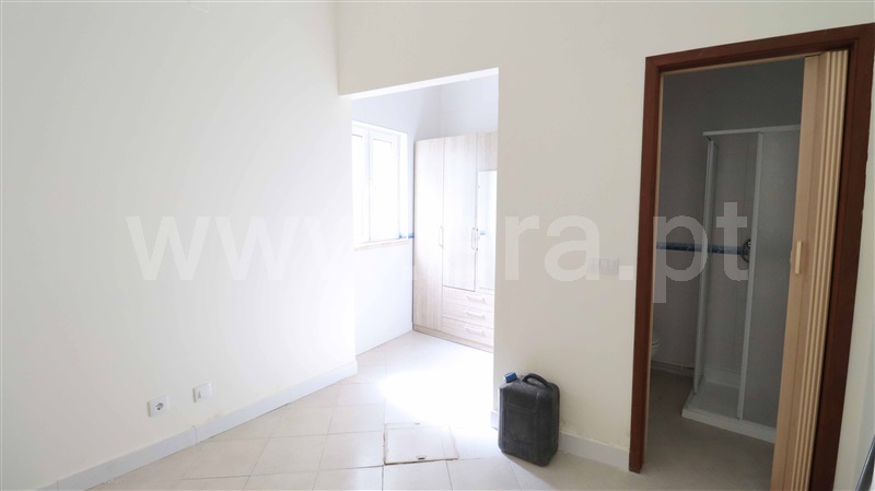 Apartamento T1 à venda em Coimbra (Sé Nova, Santa Cruz, Almedina e São Bartolomeu), Coimbra — foto 4
