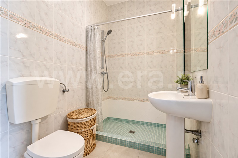 Apartamento T1 à venda em Penha, Faro — foto 8