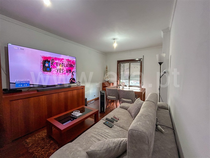 Apartamento T1 / Gondomar, Baguim do Monte (Rio Tinto)