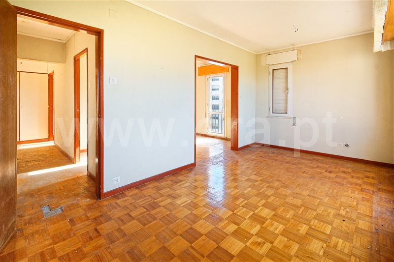 Apartamento T1 / Loures, Santo António Cavaleiros