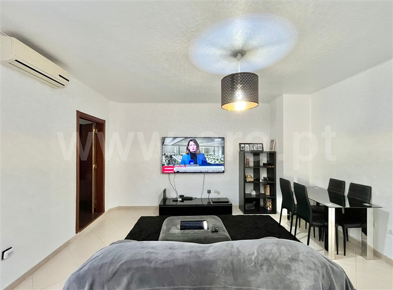 Apartamento T1 Moita, Bx. Banheira / Mercado Municipal - 1513087 - 1