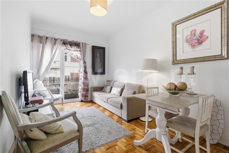 Apartamento T1 / Oeiras, Algés, Linda-a-Velha e Cruz Quebrada-Dafundo