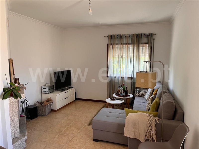 Apartamento T1 / Oliveira do Bairro, Oiã