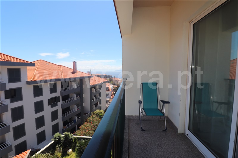 Apartamento T1 / Santa Cruz, Garajau