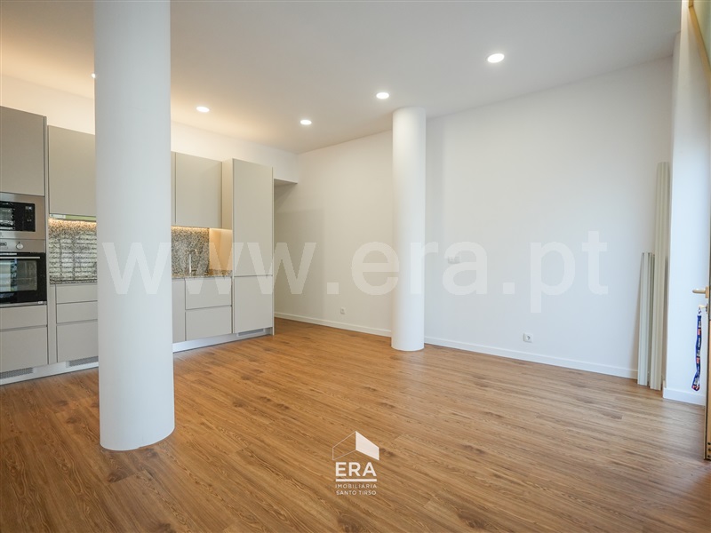 Apartamento T1 à venda em Santo Tirso, Couto (Santa Cristina e São Miguel) e Burgães, Santo Tirso — foto 9