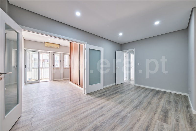 Apartamento T1 / Seixal, Corroios