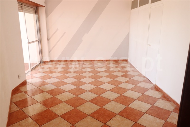 Apartamento T1 à venda em Cruz de Pau, Seixal — foto 2