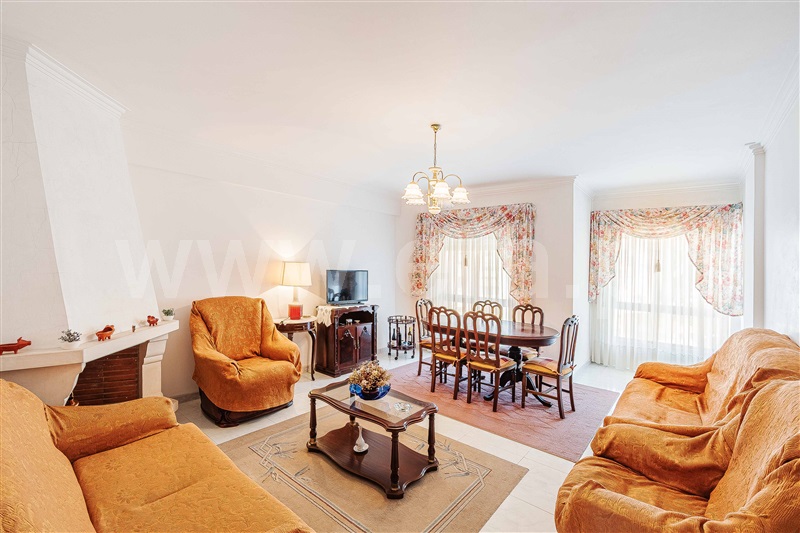 Apartamento T1 / Sintra, Massamá 6ª Fase
