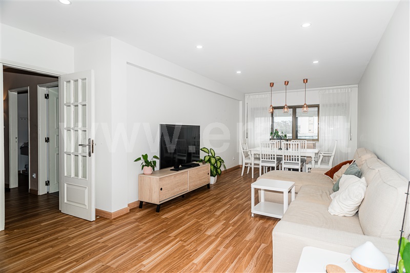 Apartamento T1 / Sintra, Massamá e Monte Abraão