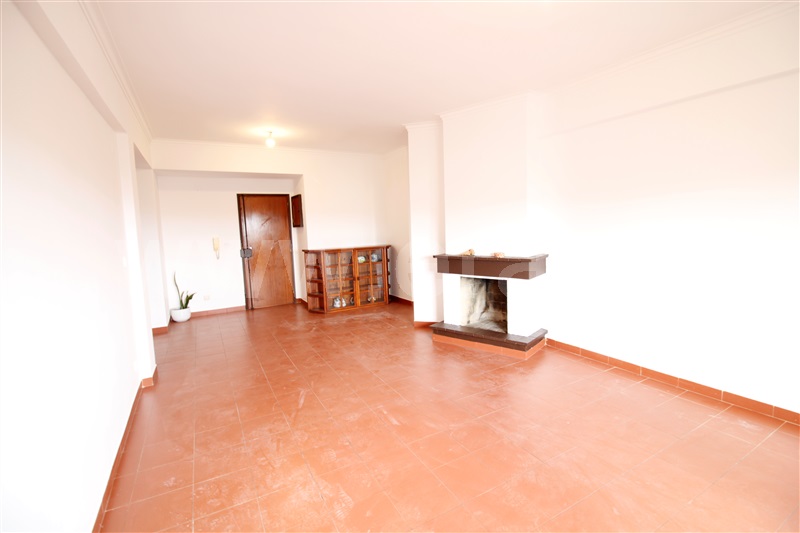 Apartamento T1 / Sintra, Rinchoa