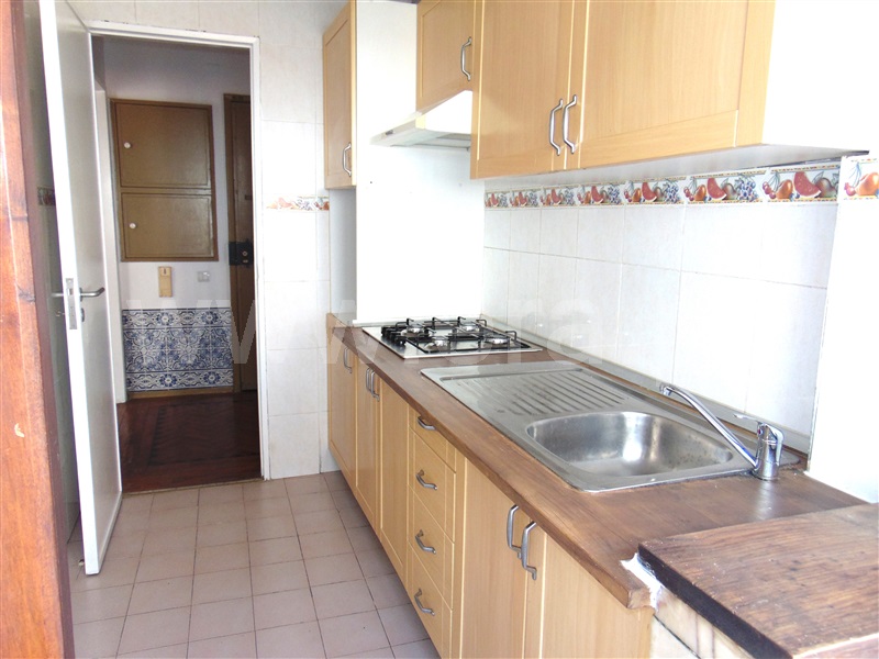 Apartamento T1 / Sintra, Rio de Mouro