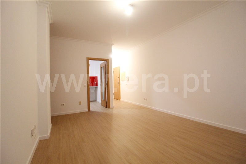 Apartamento T1 / Torres Novas, Torres Novas (Santa Maria, Salvador e Santiago)