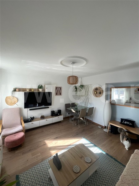 Apartamento T2 / Alenquer, Carregado e Cadafais