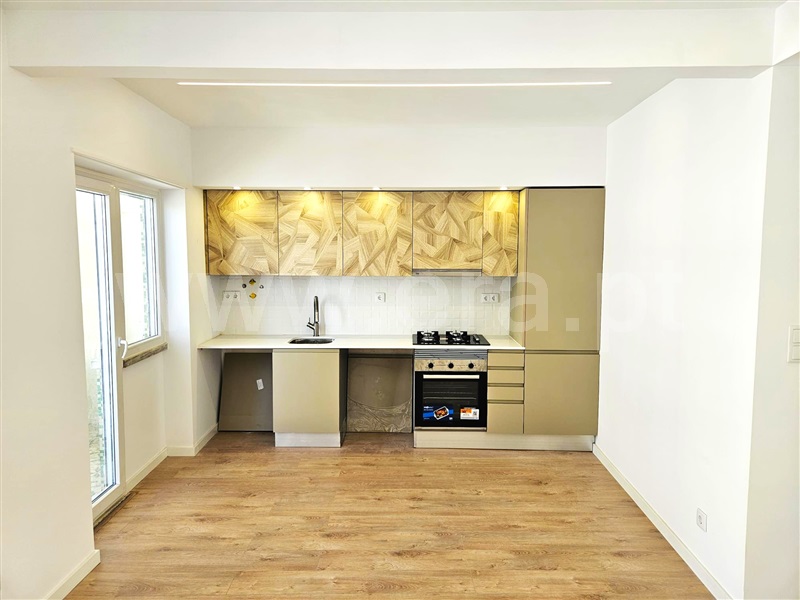 Apartamento T2 / Almada, Almada